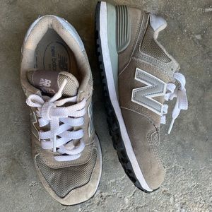 New balance sneakers 574